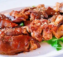 Home-style Pig Trotters