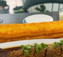 Liu沟 Fried Dough Sticks with Braised Fish