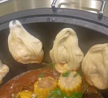 Steamed rice roll