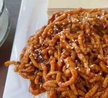 Beijing-style Shredded Pork in Soy Sauce