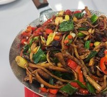 Spicy Tea Tree Mushroom Hot Pot