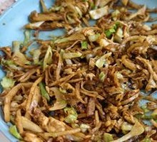 Special Stir-Fried Noodles