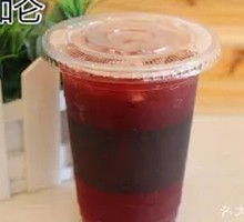 Iced Shaken Red Plum Blackcurrant BCJT