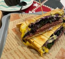 Perilla Beef Sandwich