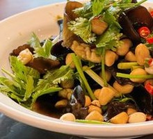 Japanese-style Quinoa Salad