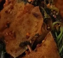Cilantro-wrapped tofu skin rolls