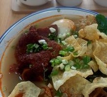 Pork Trotter Snail Noodles