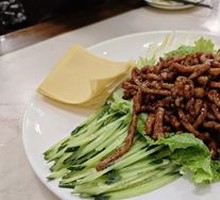 Beijing-style Shredded Pork in Soy Sauce