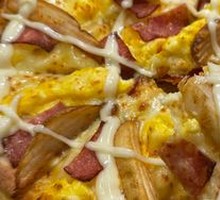 American-style Bacon & Potato Pizza