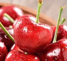 Fresh Big Cherries