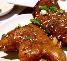 Spicy Pig Trotters