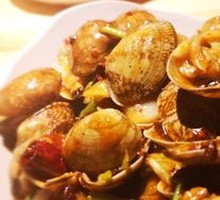 Spicy Stir-Fried Clams