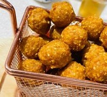 Signature Crispy Meatballs