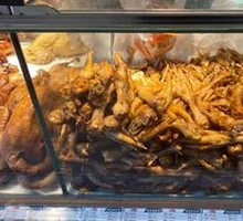 Eight Treasures Chicken Feet