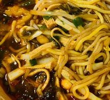 Sichuan Pepper Bamboo Shoot Rice Noodles