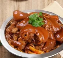 Signature Pig Trotter Stew