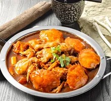 Signature Meat Crab and Frog Stew