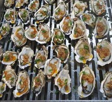 Garlic Steamed Oysters