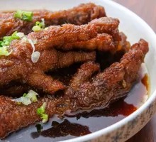 Braised Chicken Feet with Tiger Skin