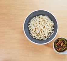 Bell Pepper and Pork Noodles