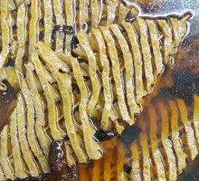 Braised Tofu Skin with Spices