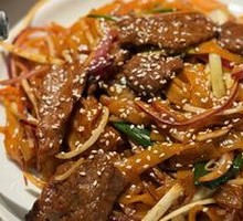 Dry-Fried Beef Rice Noodles