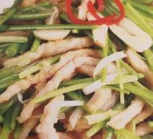 Stir-fried Shredded Pork with Chinese Chives