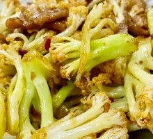 Spicy Cauliflower in Hot Pot