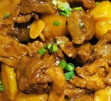 Braised Pork Ribs with Small Potatoes