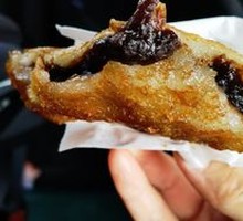Red bean paste filling