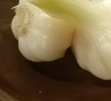 Sweet Pickled Garlic