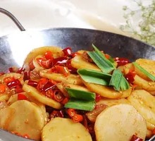Spicy Potatoes in Dry Pot