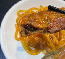 Stewed Pork Ribs in Iron Pot