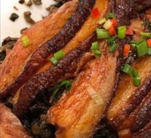 Preserved Vegetable Braised Pork