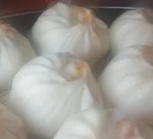 Fresh Meat and Egg Yolk Bun