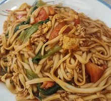 Tomato and Egg Stir-Fried Knife-Cut Noodles