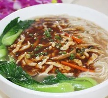 Vegetable and Pork Noodles