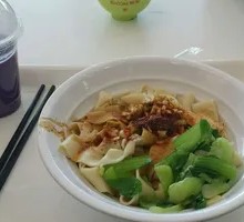 Oil-Poured Noodles