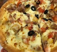 Tuna Pizza