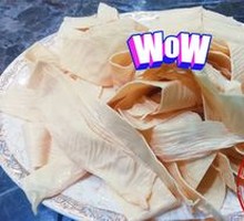 Oil-soaked tofu skin
