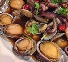 Mixed Seafood in Spicy Sauce