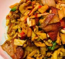 Preserved Radish with Salted Meat Stir-fry