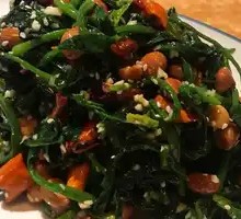 Spinach Stir-Fried with Nuts