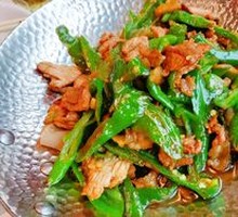 Yangque Lake Pepper Stir-Fried Pork