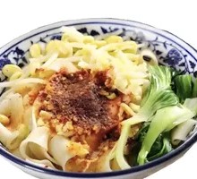 Classic Oil-Poured Noodles