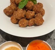 Crispy Fried Meatballs