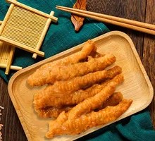 Cantonese Sauce Chicken Feet