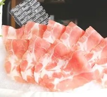 Premium Lamb Shoulder