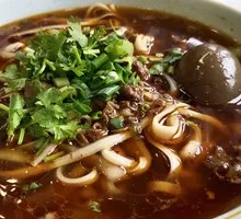 Braised Pork Noodle Soup