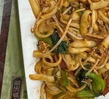 Tomato and Egg Fried Noodles